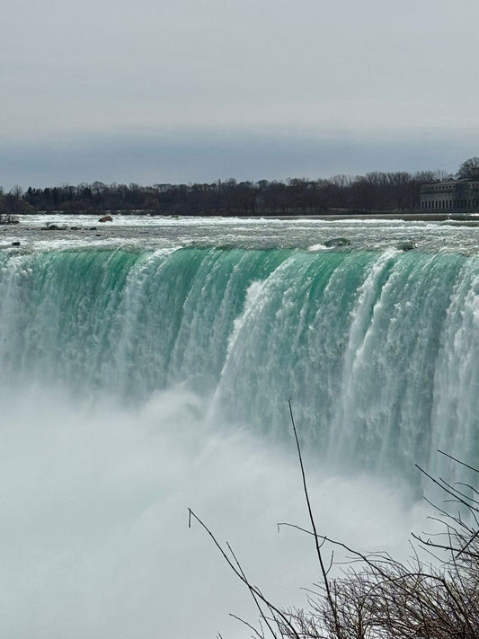 Niagara Falls on the Canadian Side: Spring Travel Advice & Must-See Experiences