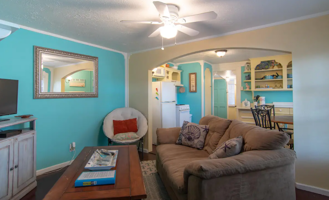 Vintage Charm by the Seashore - The Salty Anchor Vacation Rental in Gulfport Florida