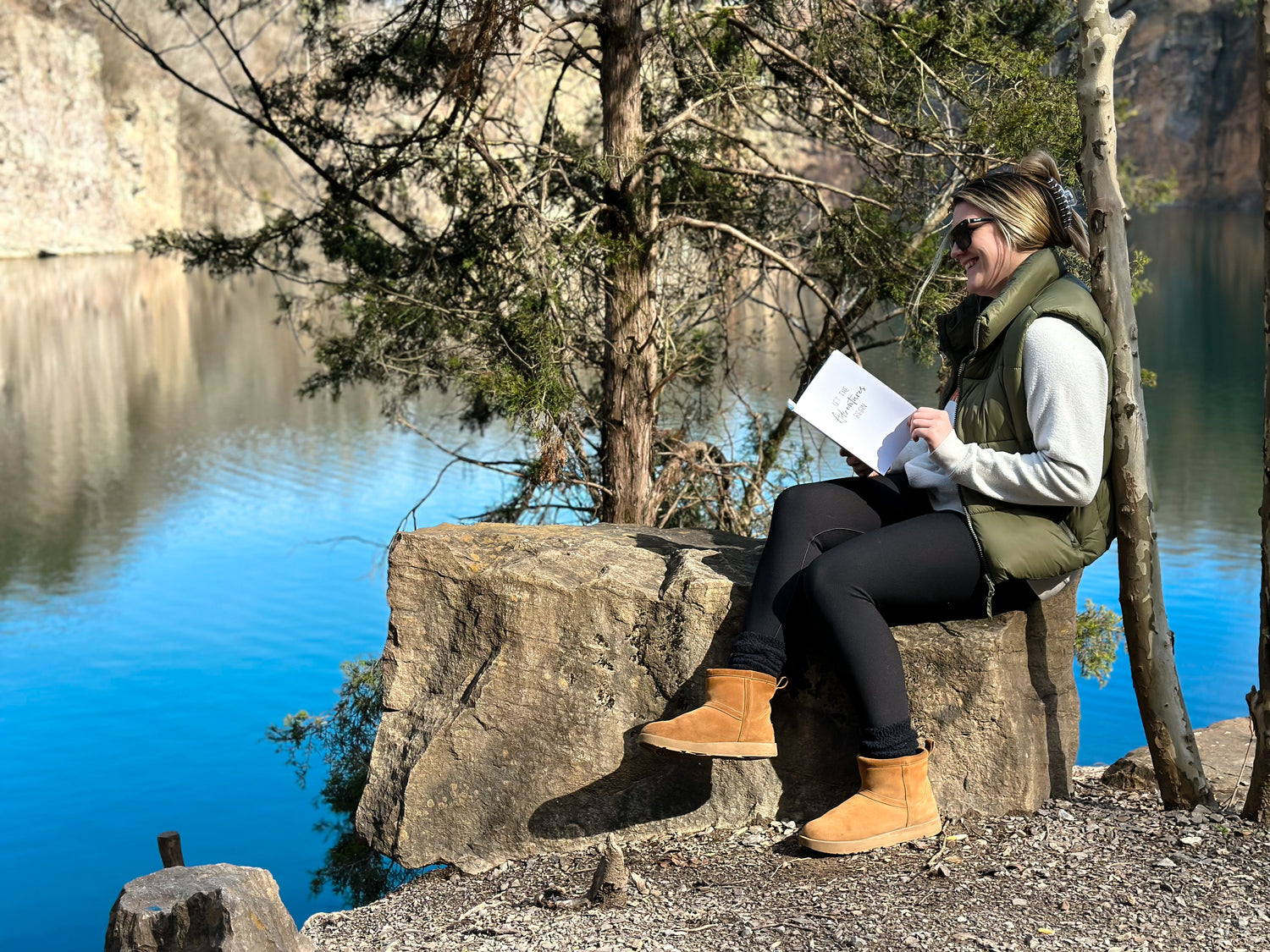 Billie Pen Pal Adventure Book